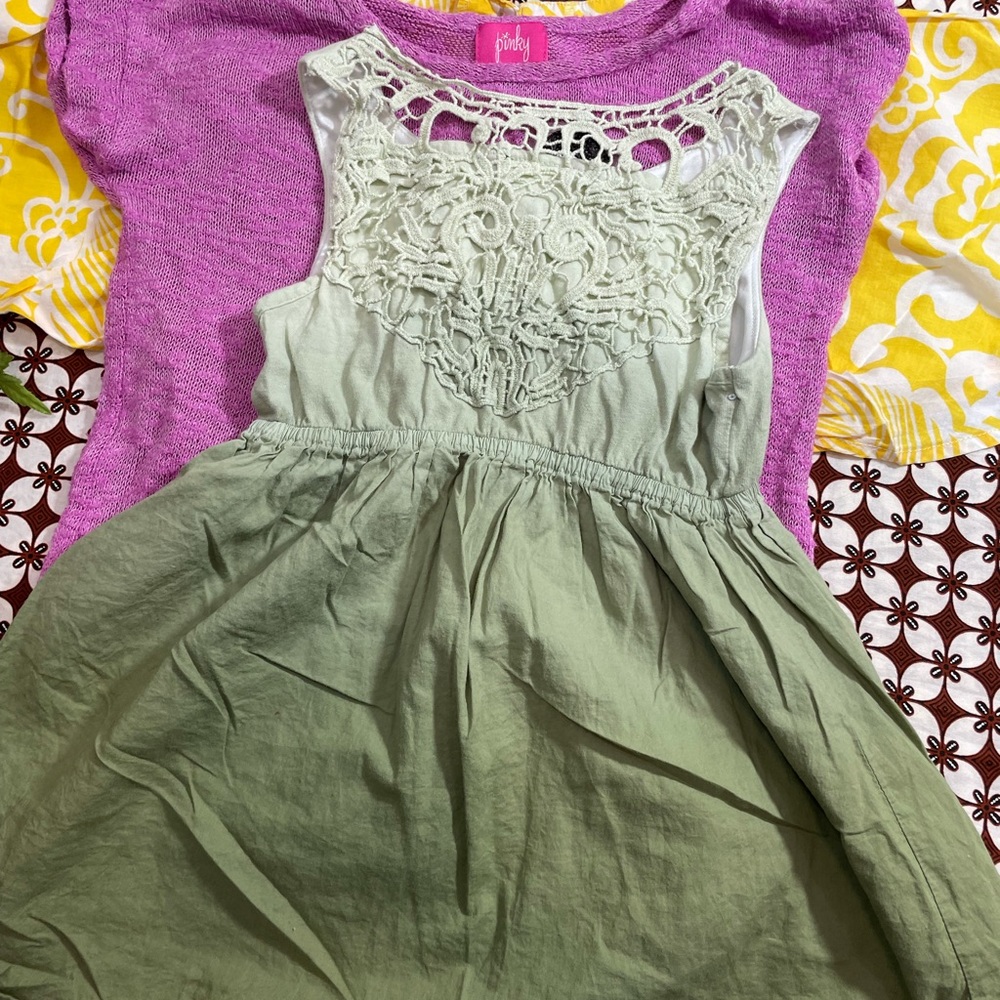 Girls Top bundle - Picture 2 of 10
